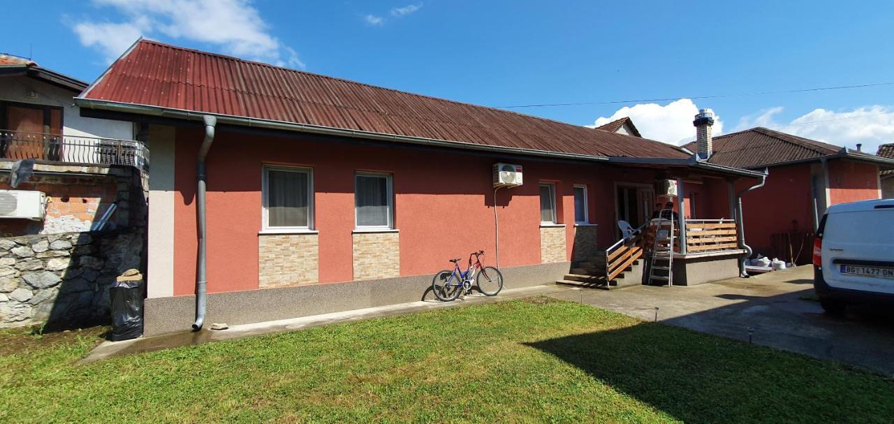 Bakina Kuca Apartamento Golubac Exterior foto