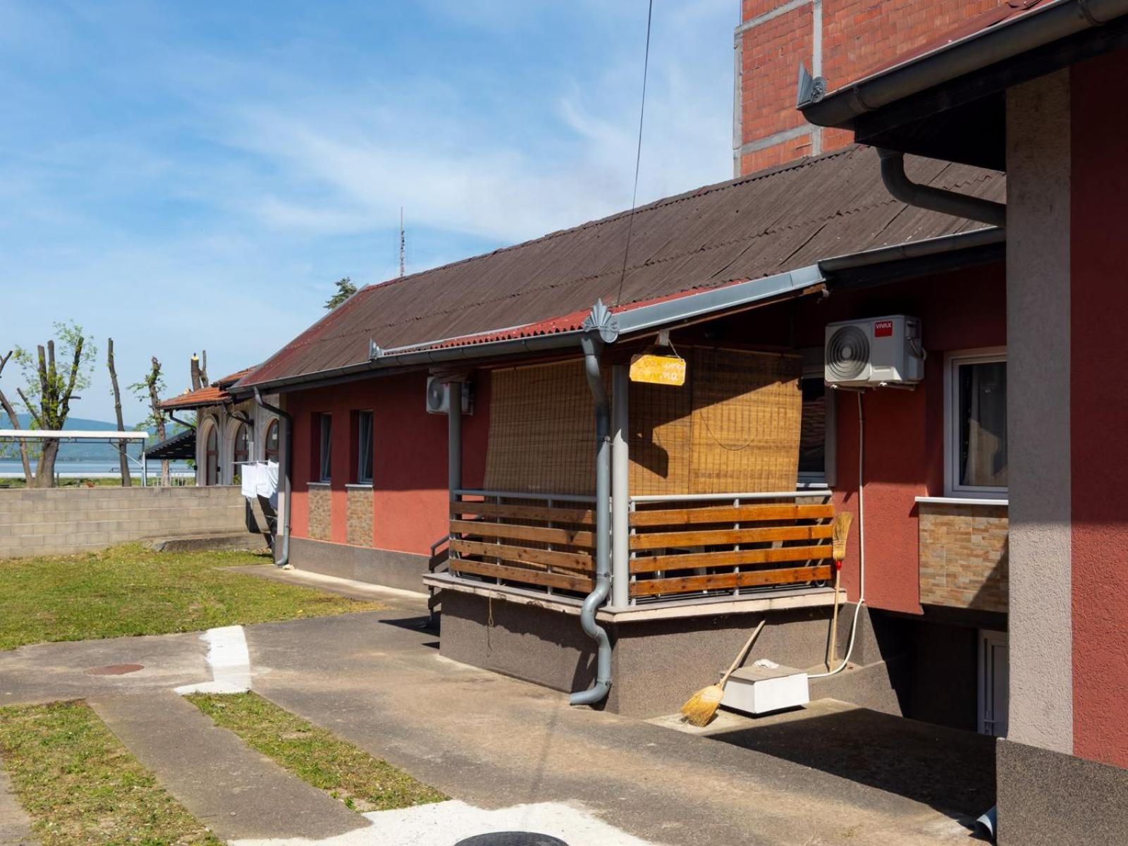 Bakina Kuca Apartamento Golubac Exterior foto